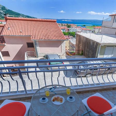 Apartment Adrian Omiš Kültér fotó
